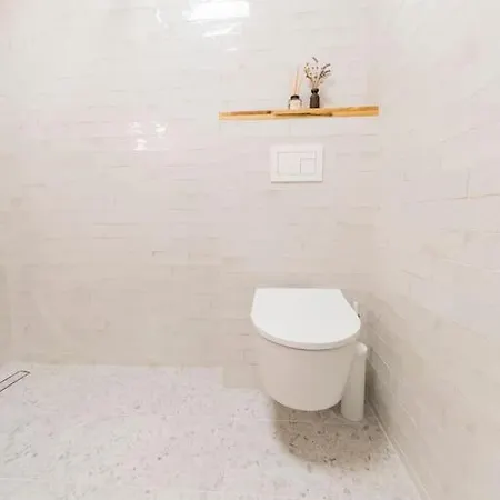 Apartment House Of Sun Mirai Sea View Double 2b