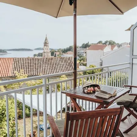 Apartment House Of Sun Mirai Sea View Double 2b